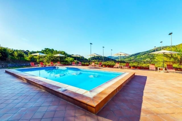 Bijzondere accommodaties Hotel Casa delle Monache in Motto Camastra (Sicilië, Italië)