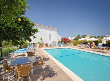 Appartementen Bougainvillea - zwembad