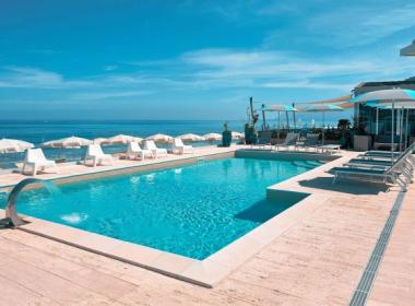 Hotel La Battigia - zwembad