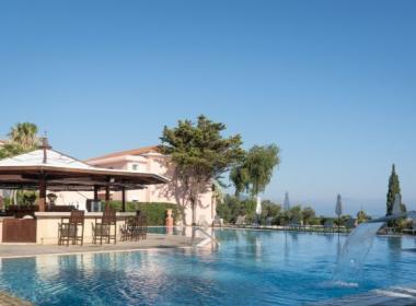 Appartementen Akamanthea - zwembad