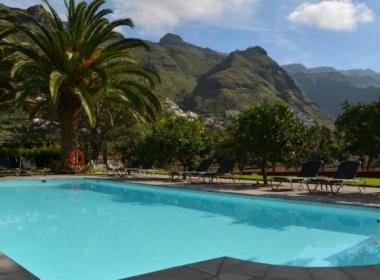 Hotel Longueras - zwembad